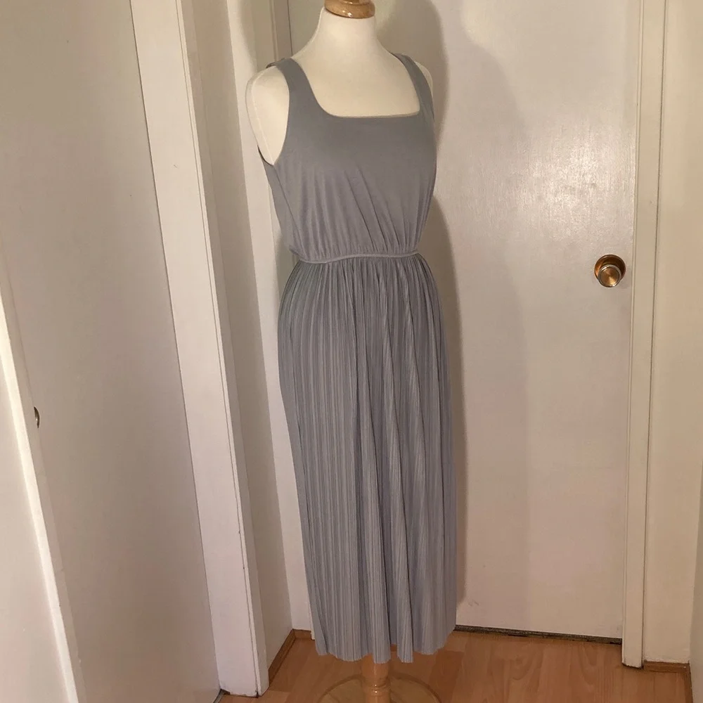 Powder Blue Ballerina Style Oak and Fort Midi Dress - Picture 2 of 9